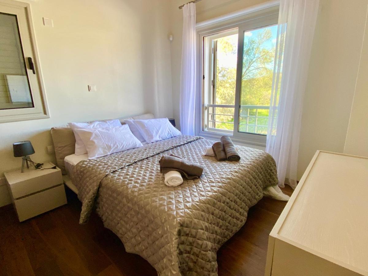 Paphos Coral Bay Beach Villa מראה חיצוני תמונה