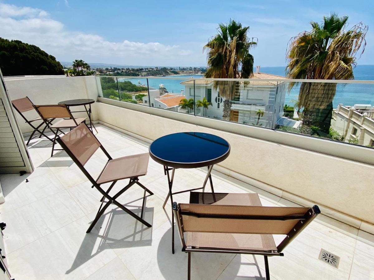 Paphos Coral Bay Beach Villa מראה חיצוני תמונה
