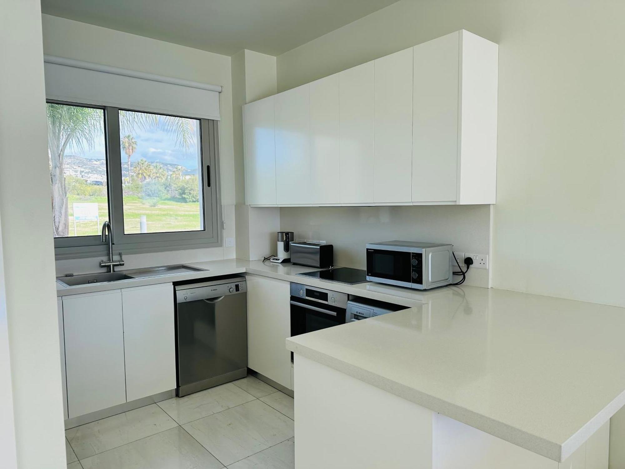 Paphos Coral Bay Beach Villa מראה חיצוני תמונה